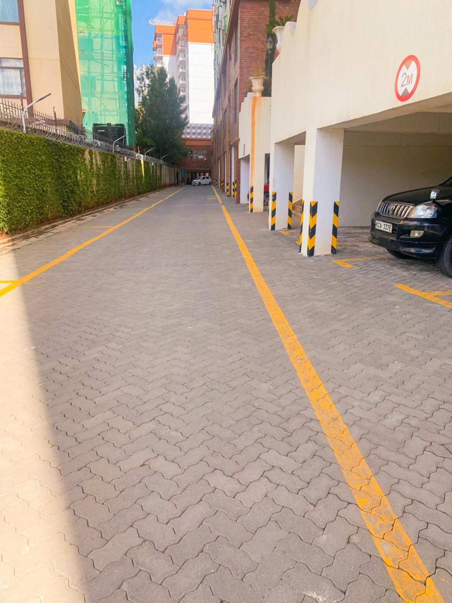 Madini Furnished Apartment 1 Near Jkia Sgr Nairobi Bagian luar foto